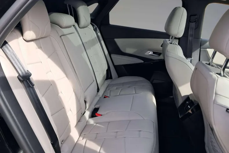 DS Automobiles DS 7 Crossback din 2024 cu 3.350 km - oferta DSA123234 - foto 15