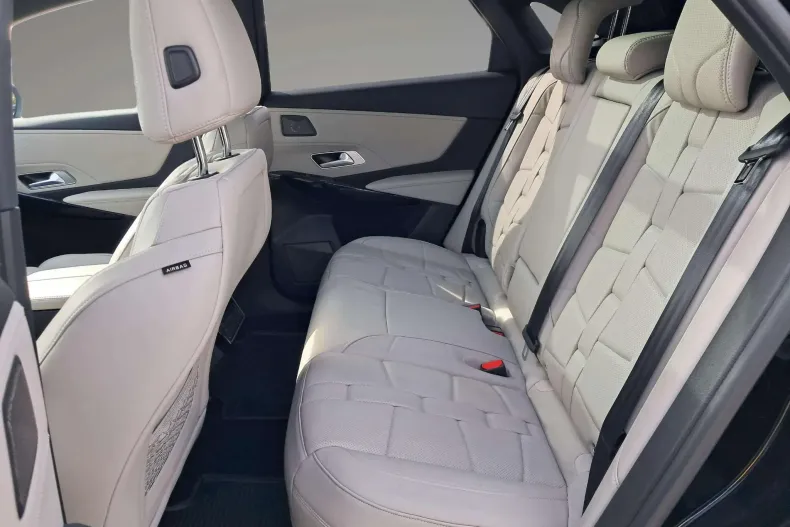 DS Automobiles DS 7 Crossback din 2024 cu 3.350 km - oferta DSA123234 - foto 16