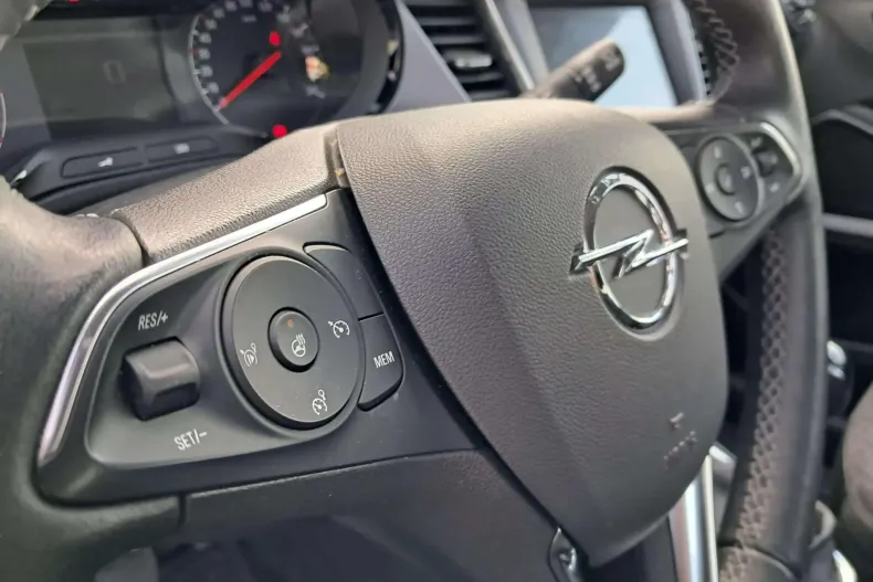 Opel Crossland din 2023 cu 13.800 km - oferta OPE123237 - foto 6