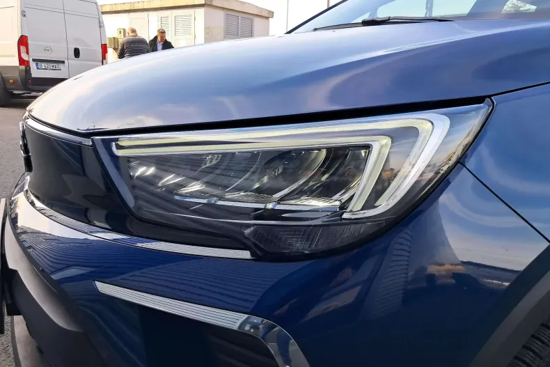 Opel Crossland din 2023 cu 13.800 km - oferta OPE123237 - foto 23