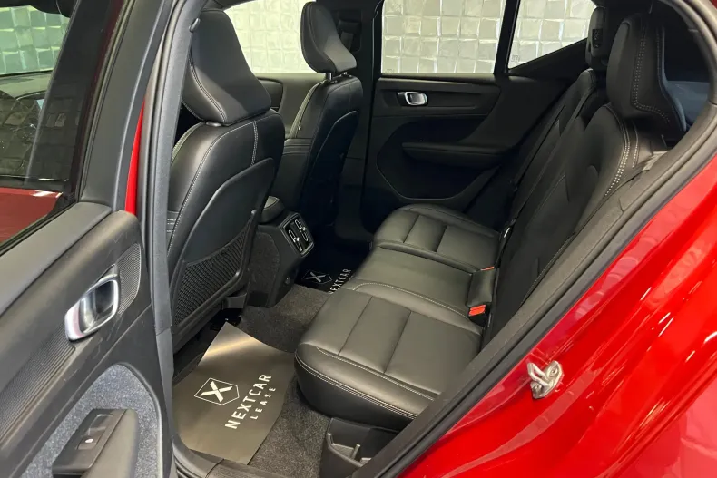 Volvo XC40 din 2019 cu 113.858 km - oferta VOL123249 - foto 11