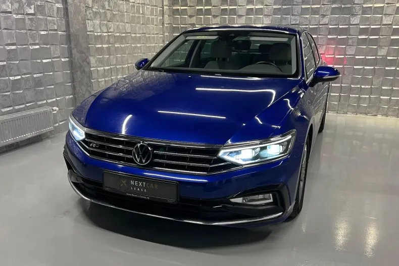 Volkswagen Passat din 2021 cu 111.500 km - oferta VOL123250 - foto 1