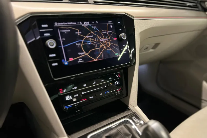 Volkswagen Passat din 2021 cu 111.500 km - oferta VOL123250 - foto 18