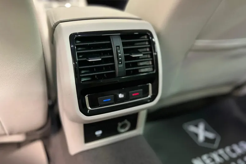 Volkswagen Passat din 2021 cu 111.500 km - oferta VOL123250 - foto 22