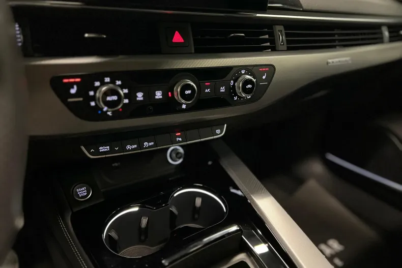 Audi A5 din 2020 cu 145.990 km - oferta AUD123254 - foto 18