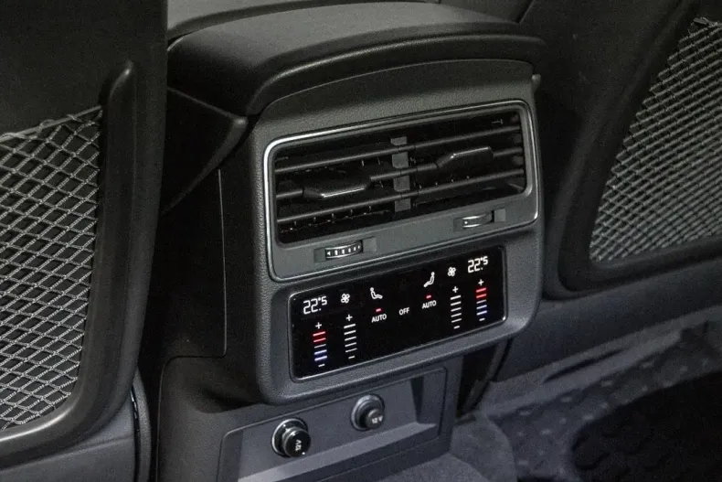 Audi Q7 din 2021 cu 94.000 km - oferta AUD123259 - foto 29