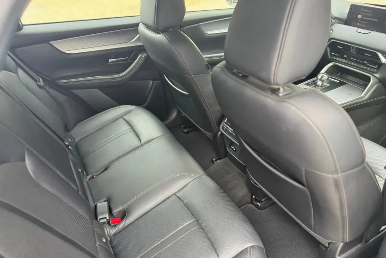 Mazda CX-60 din 2023 cu 47.400 km - oferta MAZ123281 - foto 7