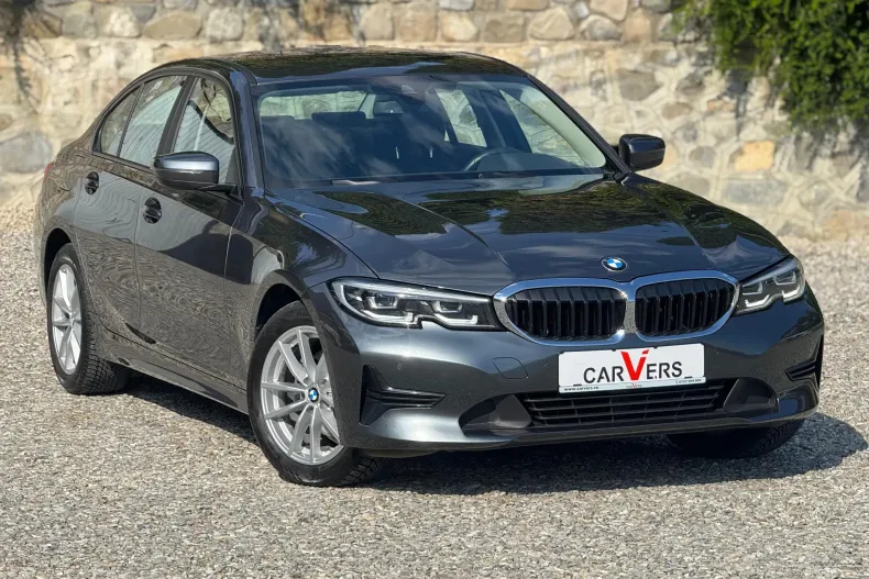 BMW Seria 3 din 2021 cu 53.244 km - oferta BMW123282 - foto 2