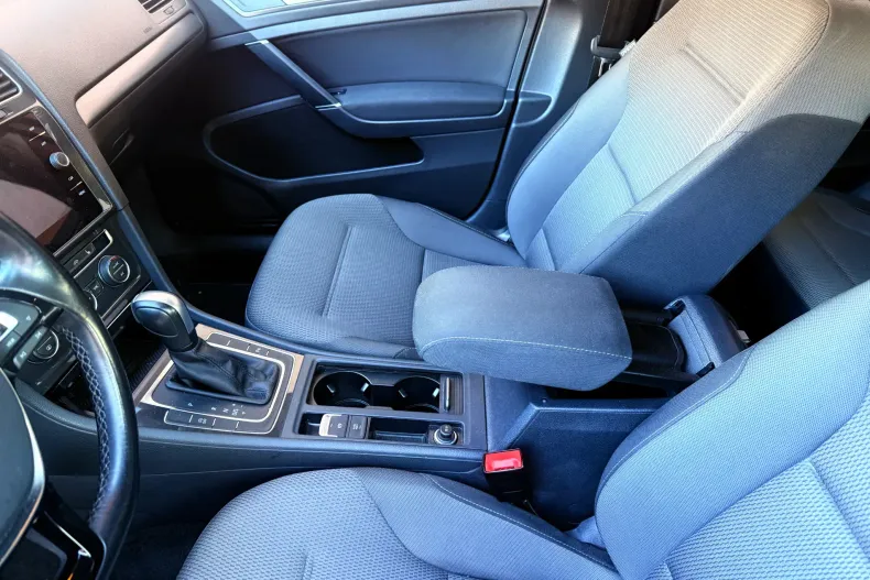 Volkswagen Golf din 2020 cu 142.985 km - oferta VOL123352 - foto 17