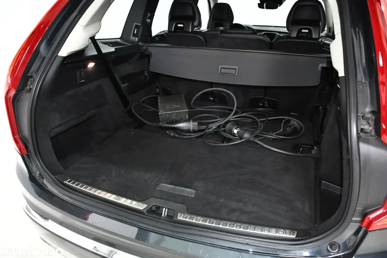 Volvo XC90 din 2020 cu 143.000 km - oferta VOL123355 - foto 34
