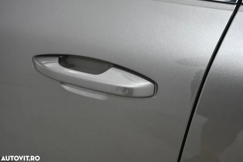 Volvo XC40 din 2021 cu 163.000 km - oferta VOL123356 - foto 27