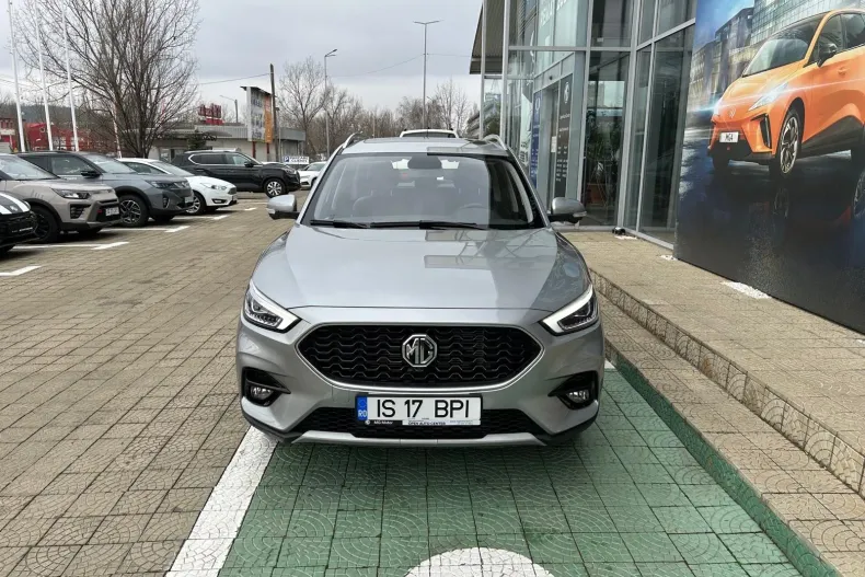 MG ZS din 2024 cu 2.000 km - oferta MG0123360 - foto 2