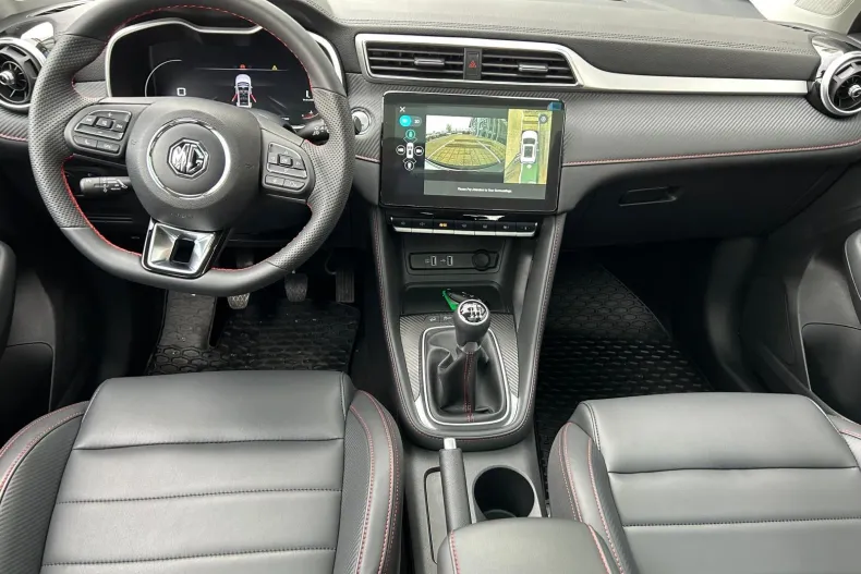 MG ZS din 2024 cu 2.000 km - oferta MG0123360 - foto 14