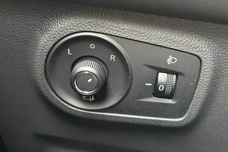 MG ZS din 2024 cu 2.000 km - oferta MG0123360 - foto 17