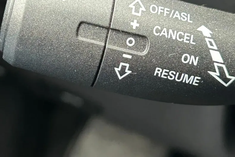 MG ZS din 2024 cu 2.000 km - oferta MG0123360 - foto 18