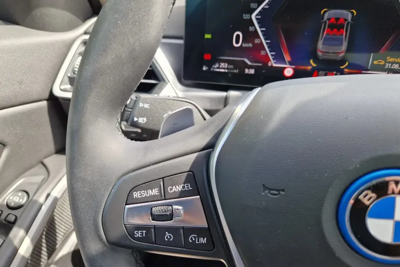 BMW Seria 3 din 2024 cu 65 km - oferta BMW123369 - foto 13