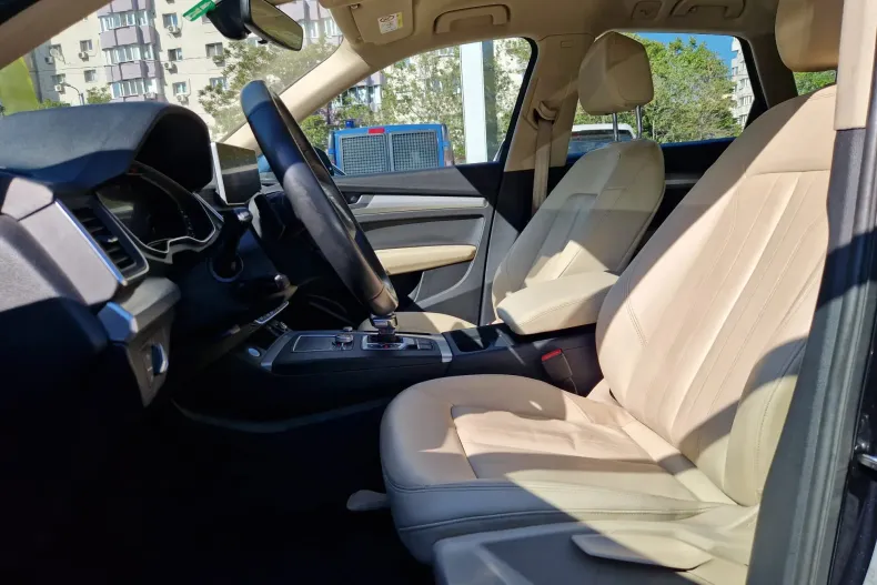 Audi Q5 din 2020 cu 88.455 km - oferta AUD123377 - foto 9