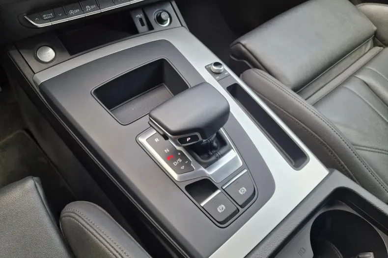 Audi Q5 din 2020 cu 116.751 km - oferta AUD123381 - foto 24