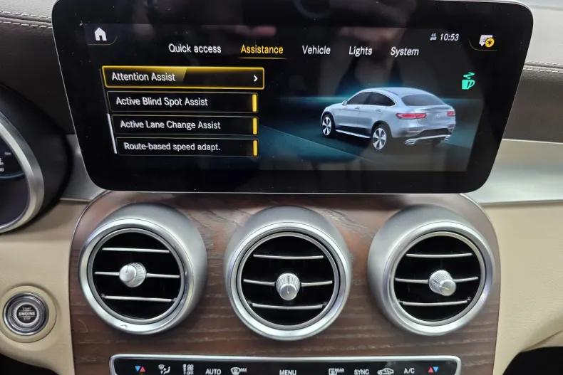 Mercedes-Benz GLC din 2020 cu 42.145 km - oferta MER123383 - foto 20