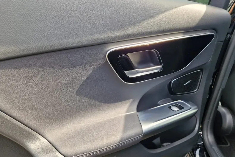 Mercedes-Benz C din 2021 cu 49.012 km - oferta MER123387 - foto 20