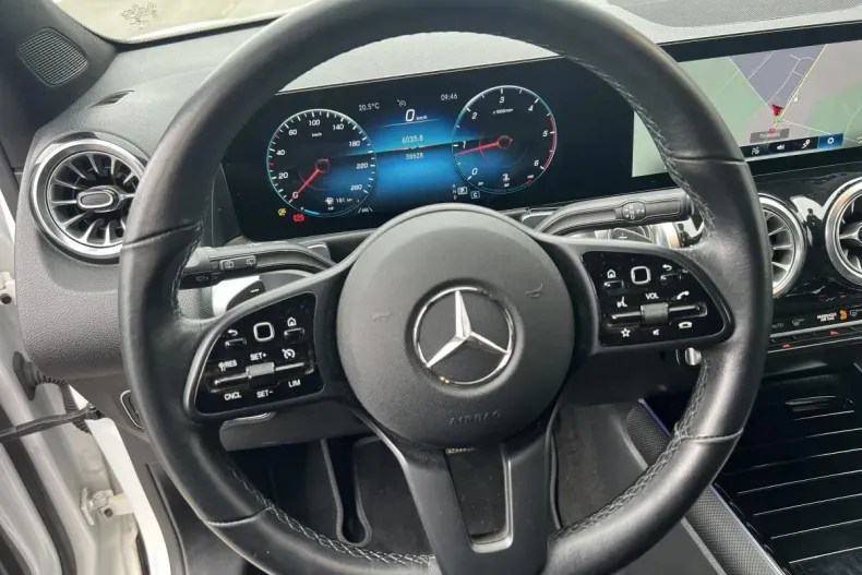 Mercedes-Benz GLB din 2021 cu 35.528 km - oferta MER123393 - foto 11