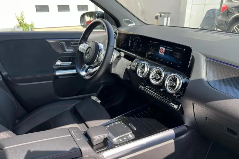 Mercedes-Benz GLA din 2023 cu 20.547 km - oferta MER123401 - foto 13