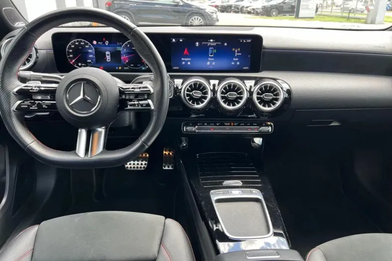 Mercedes-Benz A din 2022 cu 32.298 km - oferta MER123404 - foto 12