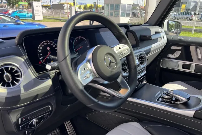 Mercedes-Benz G din 2023 cu 9.976 km - oferta MER123409 - foto 9