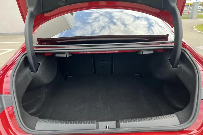 Mercedes-Benz CLA din 2023 cu 18.856 km - oferta MER123411 - foto 17