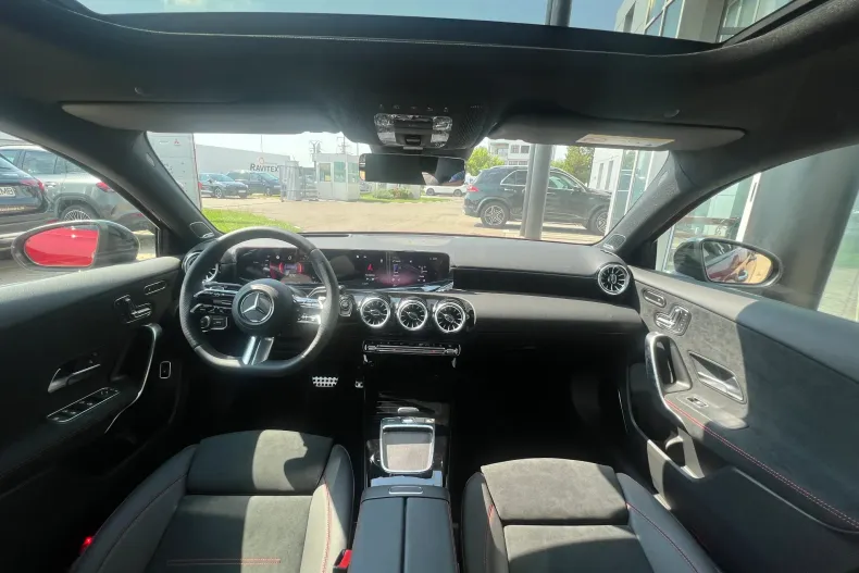 Mercedes-Benz A din 2023 cu 5.000 km - oferta MER123416 - foto 18