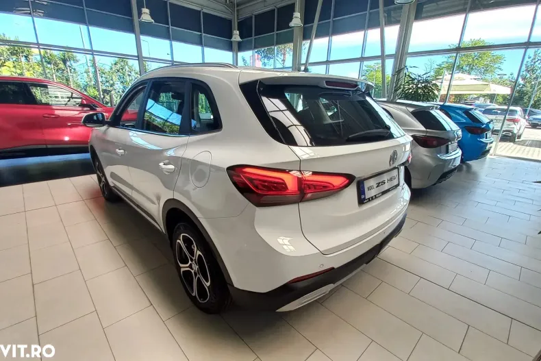 MG ZS HEV din 2024 cu 1 km - oferta MG0123439 - foto 6