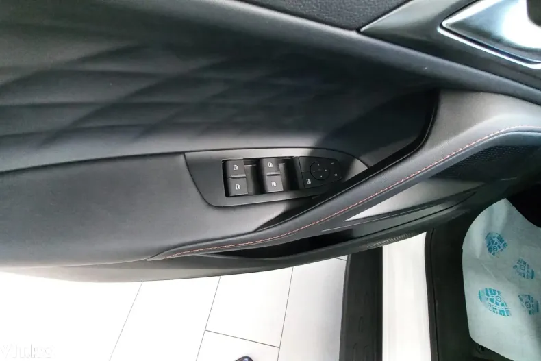 MG EHS din 2024 cu 5 km - oferta MG0123441 - foto 17