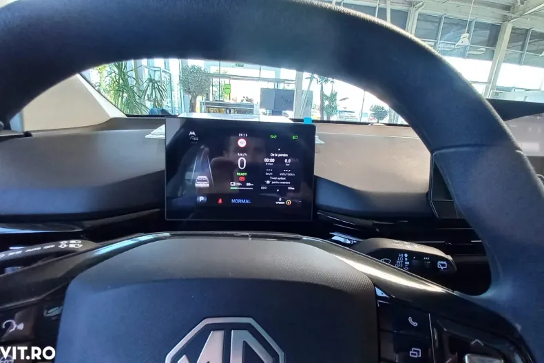 MG MG4 din 2024 cu 5 km - oferta MG0123443 - foto 12