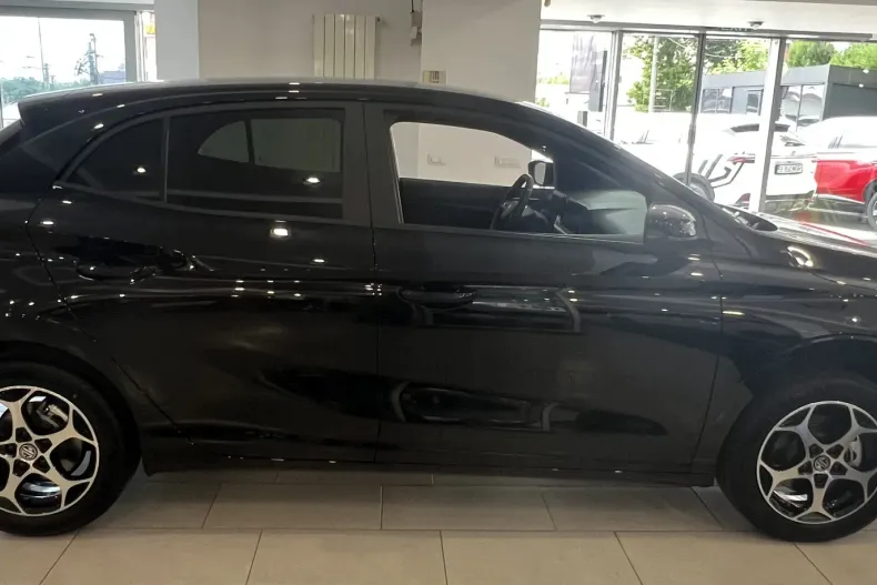 MG MG3 din 2024 cu 1 km - oferta MG0123445 - foto 3