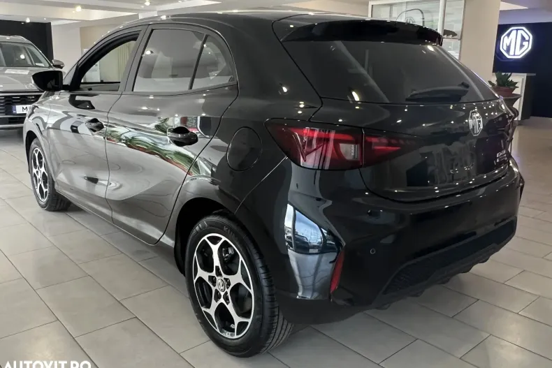 MG MG3 din 2024 cu 1 km - oferta MG0123445 - foto 6