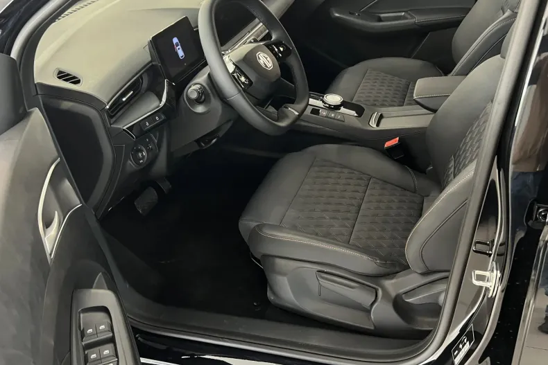 MG MG3 din 2024 cu 1 km - oferta MG0123445 - foto 8