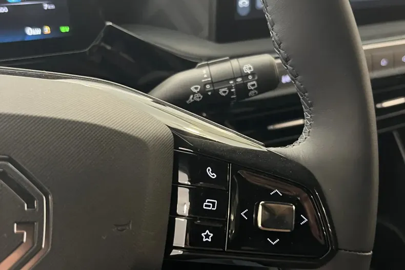 MG MG3 din 2024 cu 1 km - oferta MG0123445 - foto 14