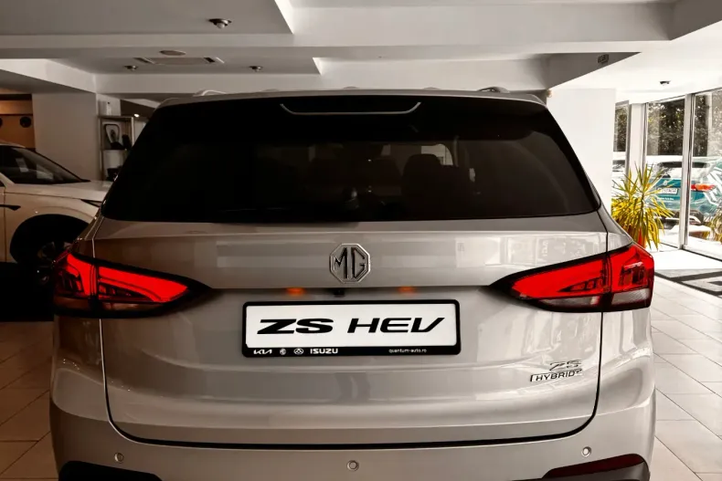 MG ZS HEV din 2025 cu 2 km - oferta MG0123446 - foto 5