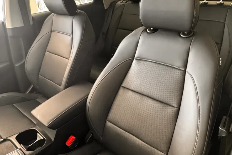 MG ZS HEV din 2025 cu 2 km - oferta MG0123446 - foto 9