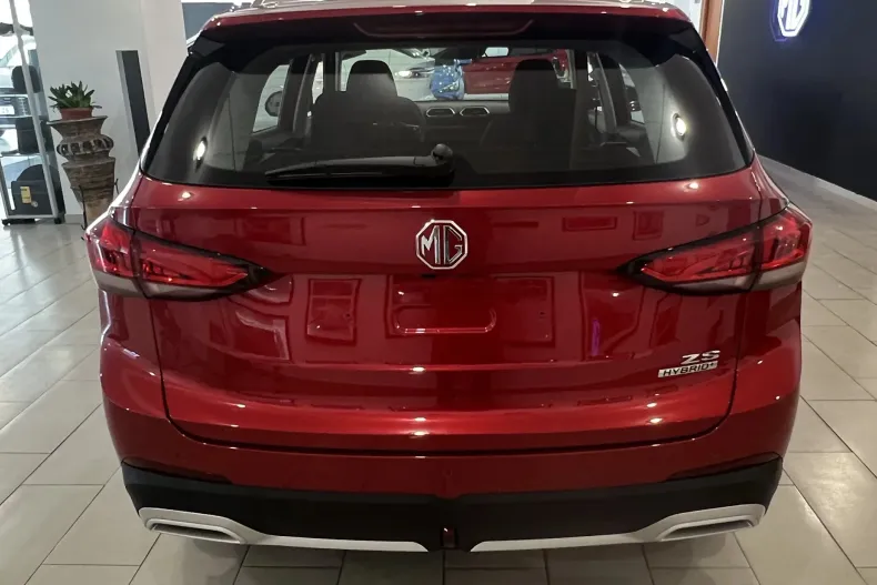 MG ZS HEV din 2025 cu 1 km - oferta MG0123448 - foto 4