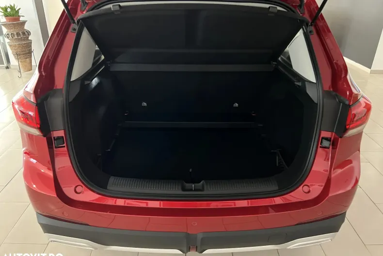 MG ZS HEV din 2025 cu 1 km - oferta MG0123448 - foto 9