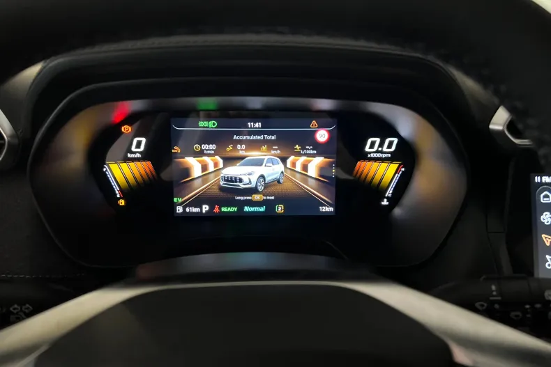 MG ZS HEV din 2025 cu 1 km - oferta MG0123448 - foto 17