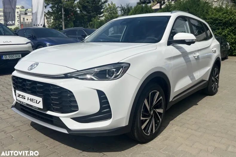MG ZS HEV din 2025 cu 2 km - oferta MG0123451 - foto 2