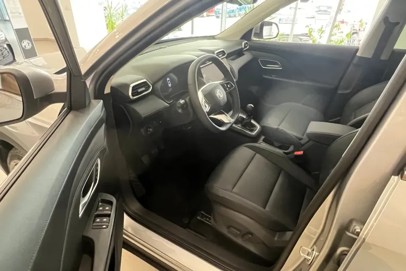 MG ZS din 2024 cu 1 km - oferta MG0123456 - foto 8