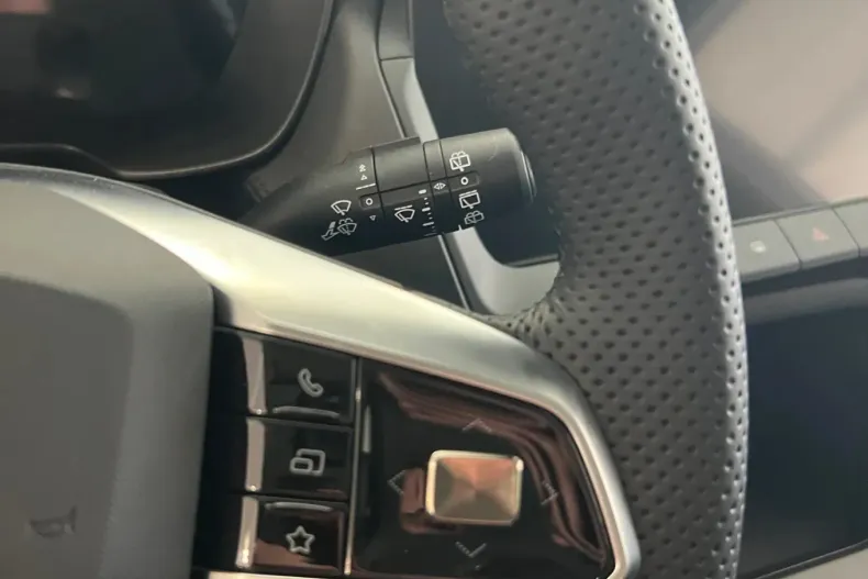 MG ZS din 2024 cu 1 km - oferta MG0123456 - foto 18