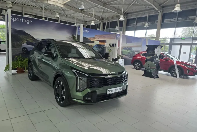 Kia Sportage din 2025 cu 1 km - oferta KIA123457 - foto 1