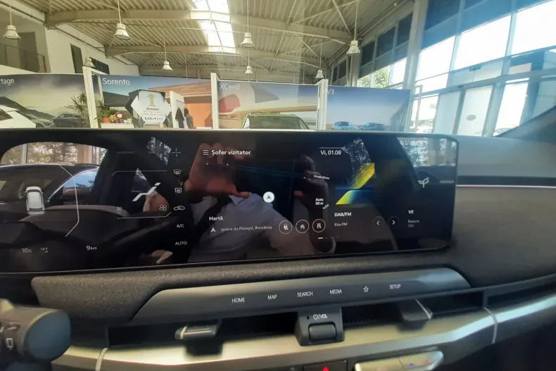 Kia EV3 din 2024 cu 1 km - oferta KIA123458 - foto 25