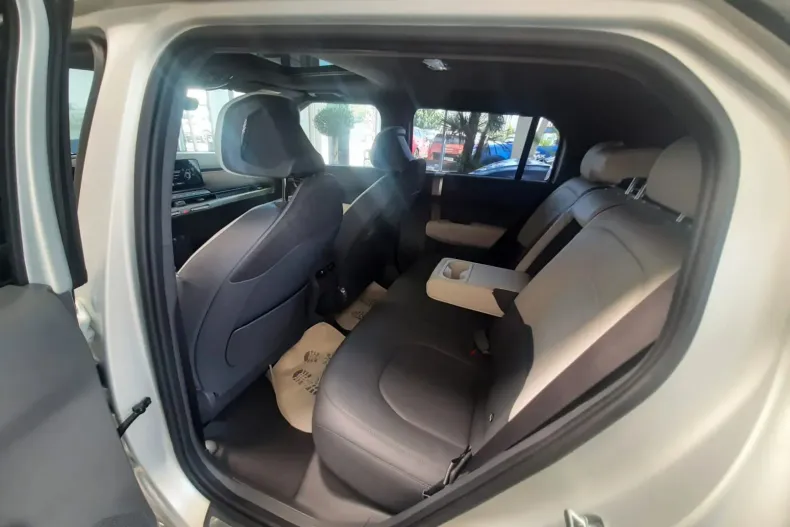 Kia EV3 din 2024 cu 1 km - oferta KIA123458 - foto 27