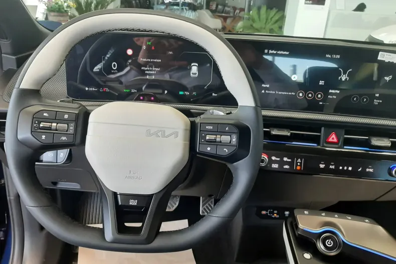 Kia EV6 din 2024 cu 1 km - oferta KIA123461 - foto 11