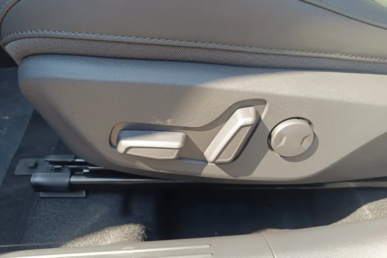 Kia Niro din 2024 cu 16 km - oferta KIA123463 - foto 16